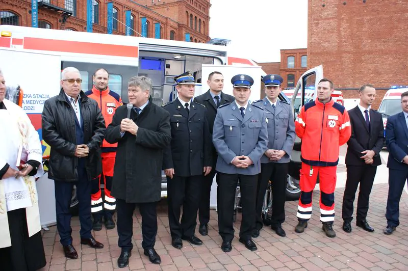 Nowe ambulanse dla Wojewódzkiej Stacji Ratownictwa Medycznego w&nbsp;Łodzi