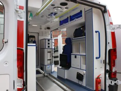 Nowe ambulanse dla Wojewódzkiej Stacji Ratownictwa Medycznego w&nbsp;Łodzi
